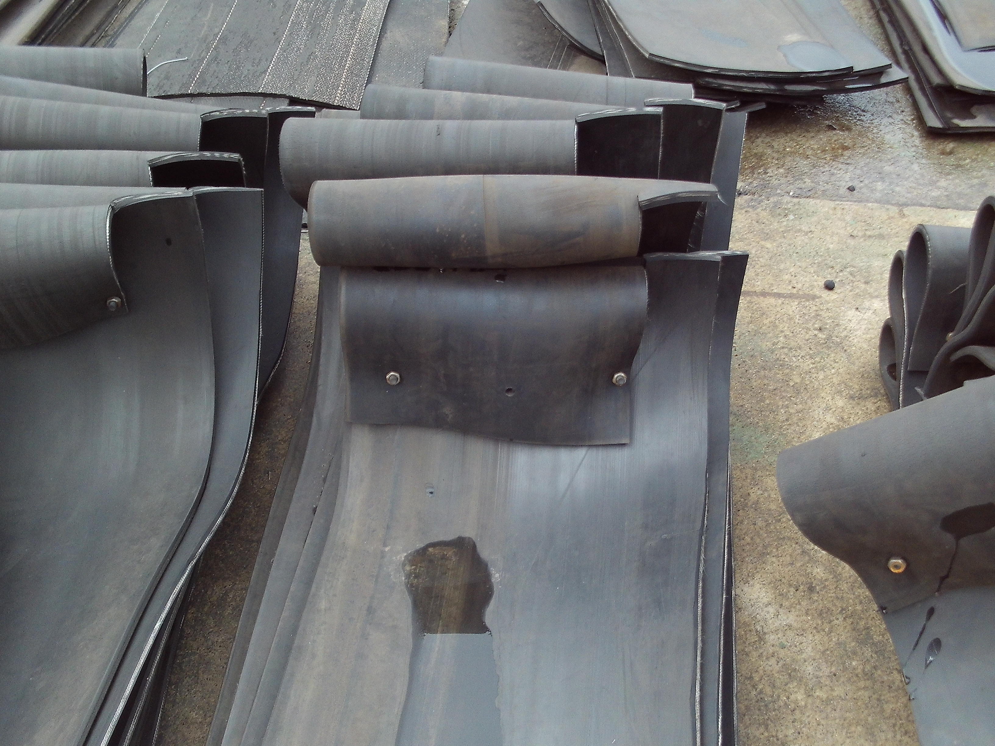 BRATTICE GULLEY CONVEYOR BELT